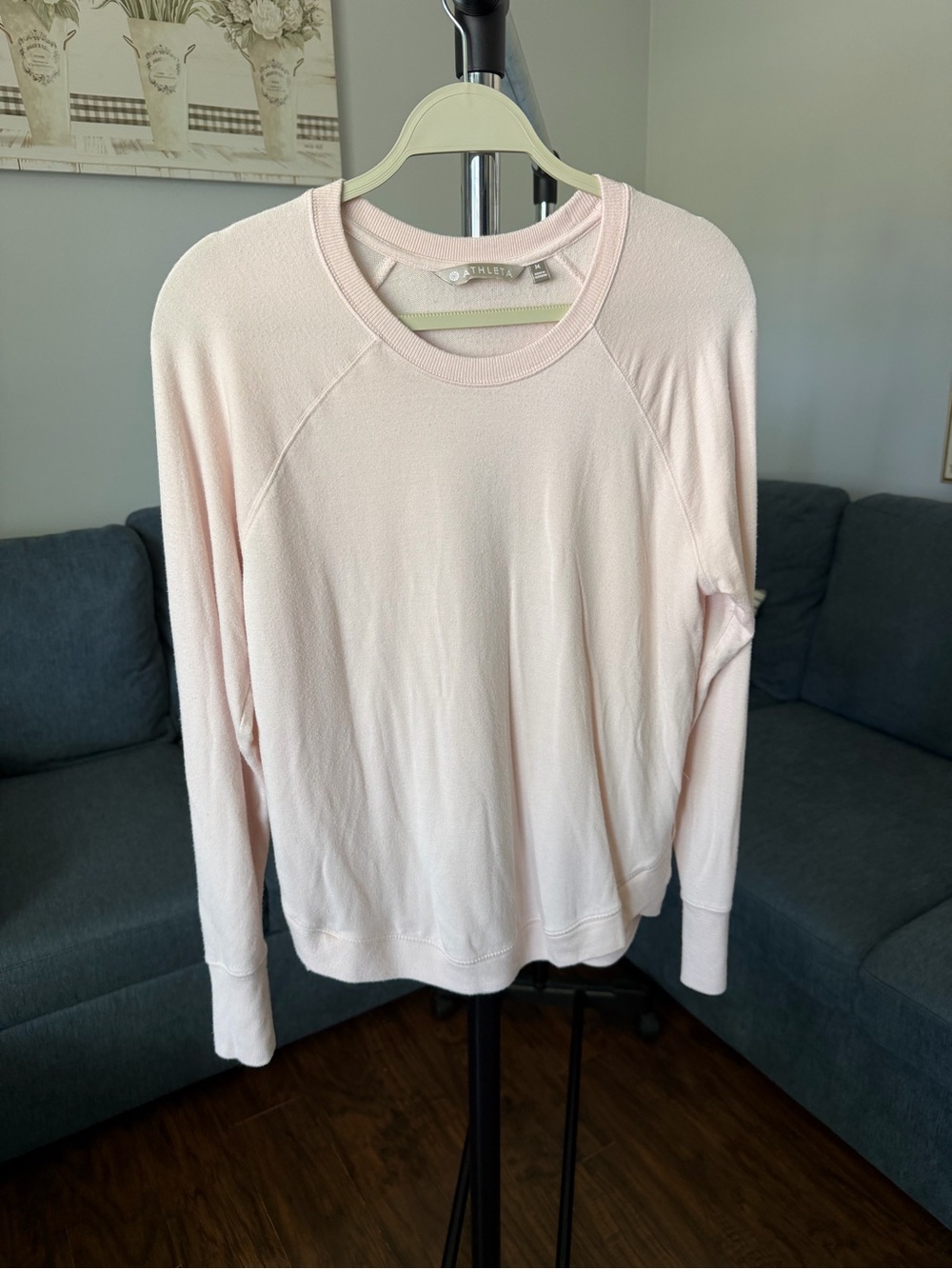 Athleta Light Pink Crewneck Long-Sleeve Sweatshirt